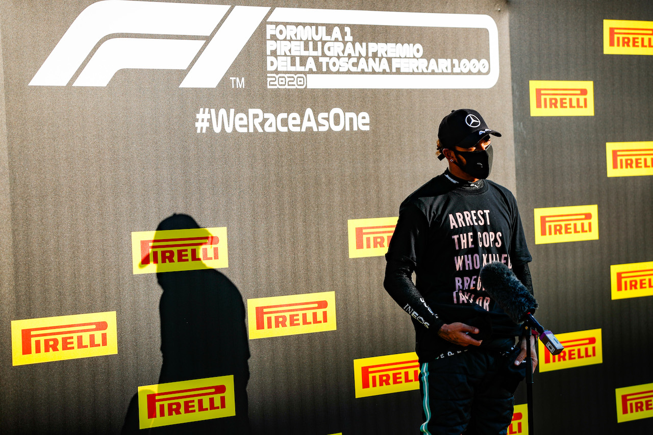 GP TOSCANA FERRARI 1000, Gara winner Lewis Hamilton (GBR) Mercedes AMG F1 in parc ferme.
13.09.2020. Formula 1 World Championship, Rd 9, Tuscan Grand Prix, Mugello, Italy, Gara Day.
- www.xpbimages.com, EMail: requests@xpbimages.com © Copyright: FIA Pool Image for Editorial Use Only