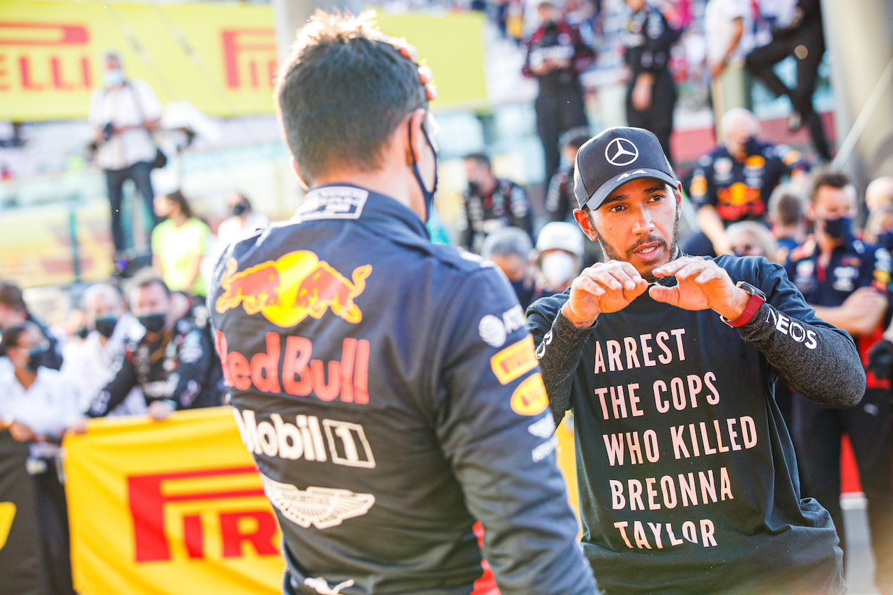 GP TOSCANA FERRARI 1000, Gara winner Lewis Hamilton (GBR) Mercedes AMG F1 in parc ferme with third placed Alexander Albon (THA) Red Bull Racing.
13.09.2020. Formula 1 World Championship, Rd 9, Tuscan Grand Prix, Mugello, Italy, Gara Day.
- www.xpbimages.com, EMail: requests@xpbimages.com © Copyright: FIA Pool Image for Editorial Use Only
