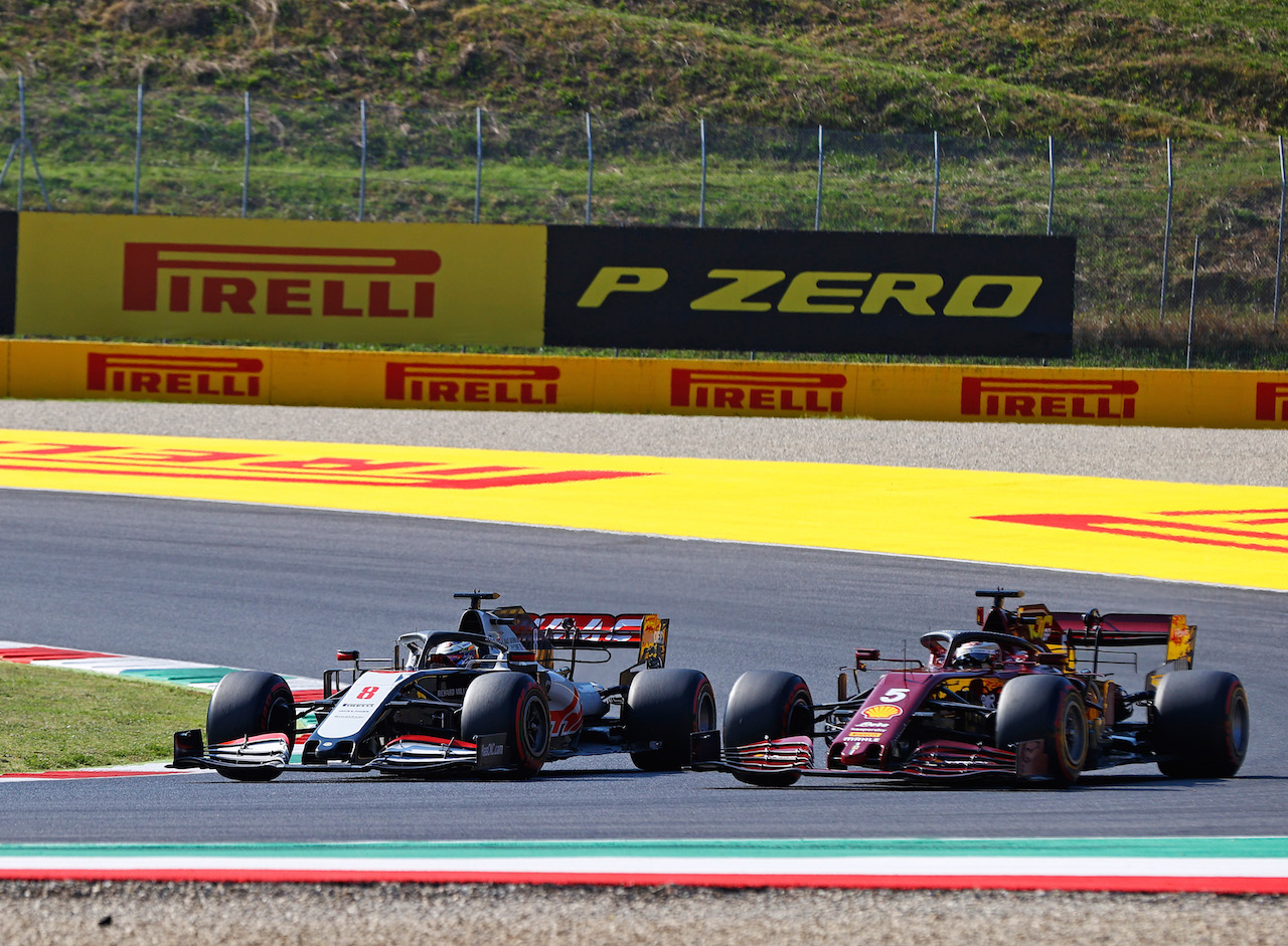 GP TOSCANA FERRARI 1000, Romain Grosjean (FRA) Haas F1 Team VF-20 e Sebastian Vettel (GER) Ferrari SF1000 battle for position.
13.09.2020. Formula 1 World Championship, Rd 9, Tuscan Grand Prix, Mugello, Italy, Gara Day.
- www.xpbimages.com, EMail: requests@xpbimages.com © Copyright: FIA Pool Image for Editorial Use Only