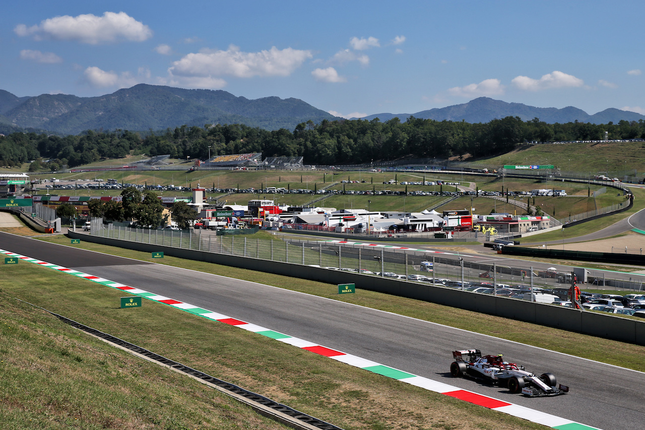 GP TOSCANA FERRARI 1000, Antonio Giovinazzi (ITA) Alfa Romeo Racing C39.
12.09.2020. Formula 1 World Championship, Rd 9, Tuscan Grand Prix, Mugello, Italy, Qualifiche Day.
- www.xpbimages.com, EMail: requests@xpbimages.com © Copyright: Batchelor / XPB Images