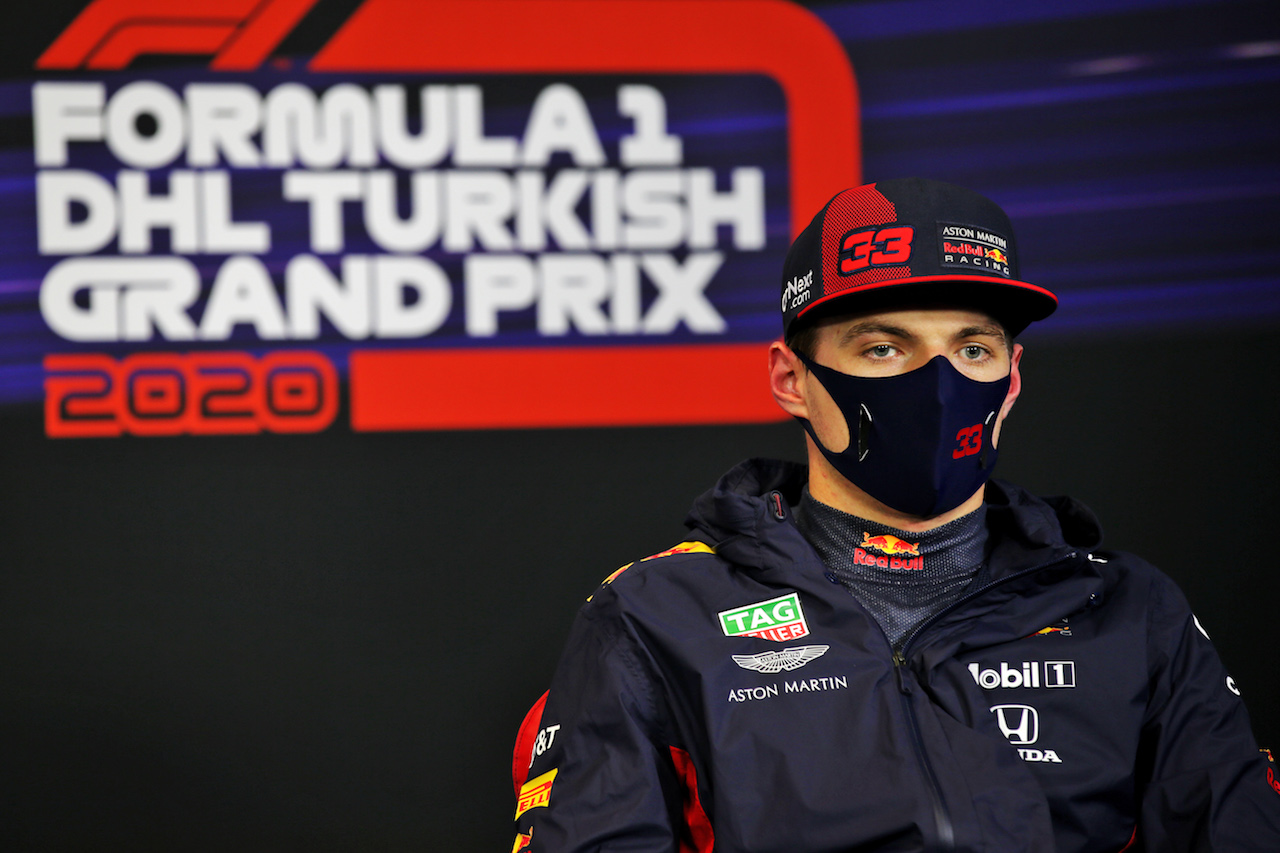 GP TURCHIA, Max Verstappen (NLD) Red Bull Racing in the post qualifying FIA Press Conference.
14.11.2020. Formula 1 World Championship, Rd 14, Turkish Grand Prix, Istanbul, Turkey, Qualifiche Day.
- www.xpbimages.com, EMail: requests@xpbimages.com © Copyright: Batchelor / XPB Images