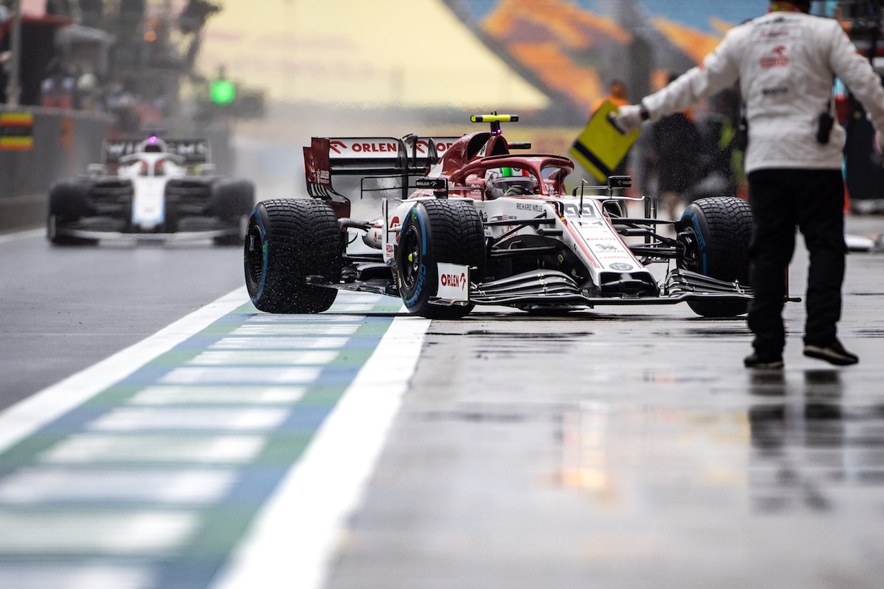 GP TURCHIA, Antonio Giovinazzi (ITA) Alfa Romeo Racing C39.
14.11.2020. Formula 1 World Championship, Rd 14, Turkish Grand Prix, Istanbul, Turkey, Qualifiche Day.
- www.xpbimages.com, EMail: requests@xpbimages.com © Copyright: Bearne / XPB Images