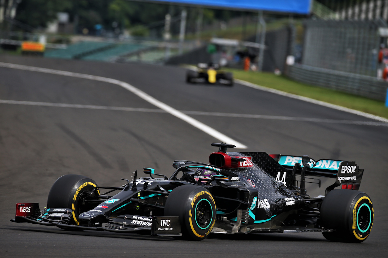 GP UNGHERIA, Lewis Hamilton (GBR) Mercedes AMG F1 W11.
19.07.2020. Formula 1 World Championship, Rd 3, Hungarian Grand Prix, Budapest, Hungary, Gara Day.
- www.xpbimages.com, EMail: requests@xpbimages.com © Copyright: Batchelor / XPB Images