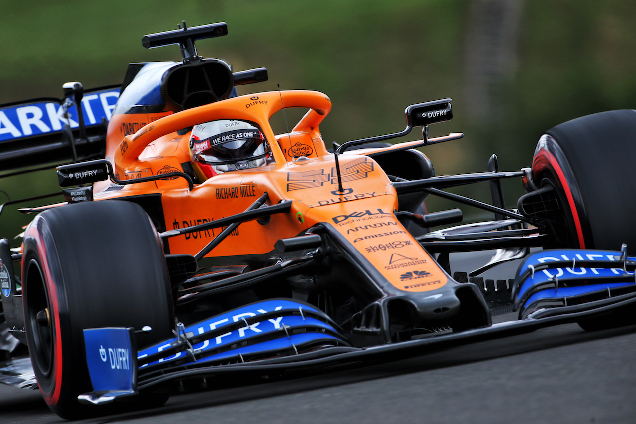 GP UNGHERIA, Carlos Sainz Jr (ESP) McLaren MCL35.
18.07.2020. Formula 1 World Championship, Rd 3, Hungarian Grand Prix, Budapest, Hungary, Qualifiche Day.
- www.xpbimages.com, EMail: requests@xpbimages.com © Copyright: Charniaux / XPB Images