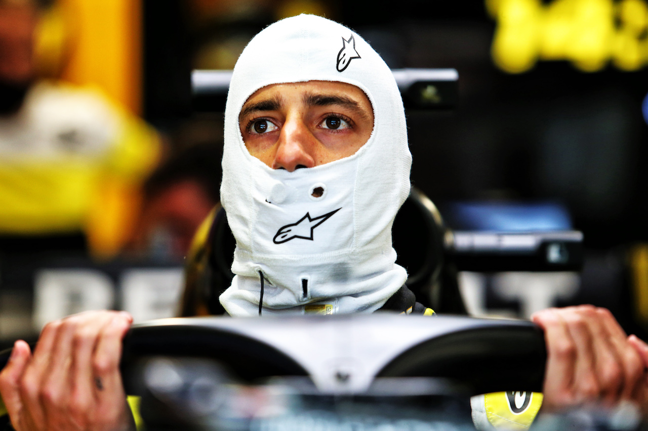GP UNGHERIA, Daniel Ricciardo (AUS) Renault F1 Team RS20.
18.07.2020. Formula 1 World Championship, Rd 3, Hungarian Grand Prix, Budapest, Hungary, Qualifiche Day.
- www.xpbimages.com, EMail: requests@xpbimages.com © Copyright: Moy / XPB Images