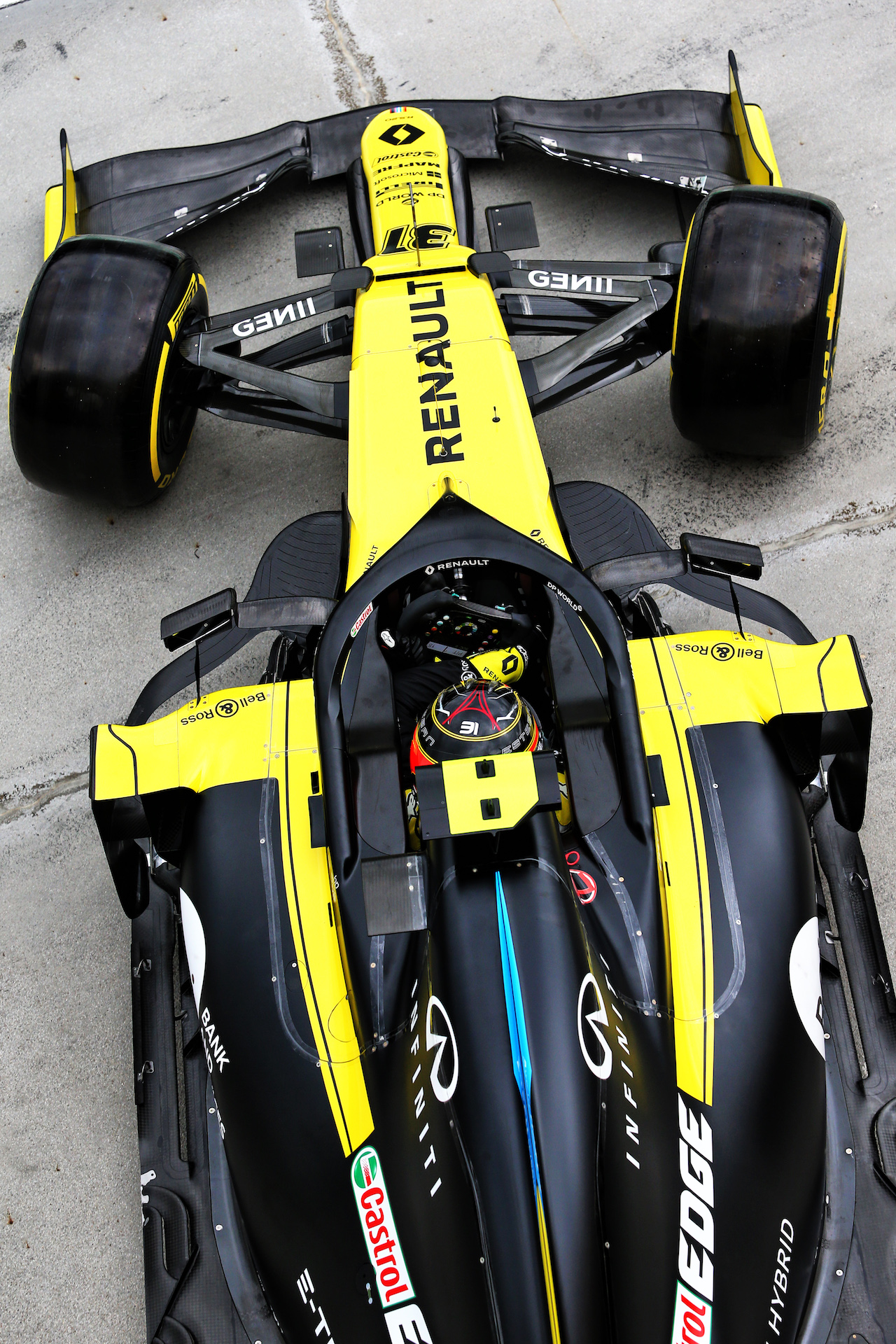 GP UNGHERIA, Esteban Ocon (FRA) Renault F1 Team RS20 leaves the pits.
18.07.2020. Formula 1 World Championship, Rd 3, Hungarian Grand Prix, Budapest, Hungary, Qualifiche Day.
- www.xpbimages.com, EMail: requests@xpbimages.com © Copyright: Moy / XPB Images