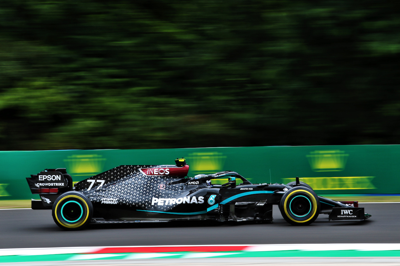 GP UNGHERIA, Valtteri Bottas (FIN) Mercedes AMG F1 W11.
17.07.2020. Formula 1 World Championship, Rd 3, Hungarian Grand Prix, Budapest, Hungary, Practice Day.
- www.xpbimages.com, EMail: requests@xpbimages.com © Copyright: Charniaux / XPB Images