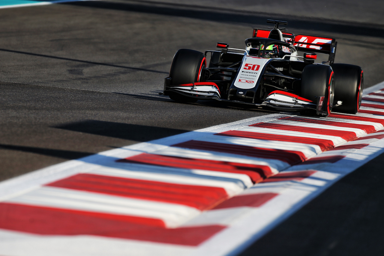 YOUNG DRIVER TEST ABU DHABI, Mick Schumacher (GER) Haas VF-20 Test Driver.
15.12.2020. Formula 1 Testing, Yas Marina Circuit, Abu Dhabi, Tuesday.
- www.xpbimages.com, EMail: requests@xpbimages.com © Copyright: Batchelor / XPB Images