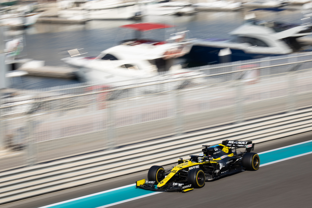 YOUNG DRIVER TEST ABU DHABI