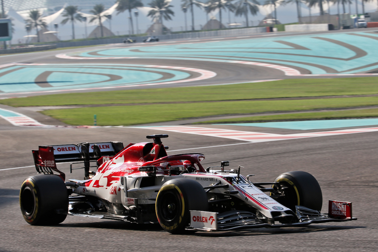 YOUNG DRIVER TEST ABU DHABI