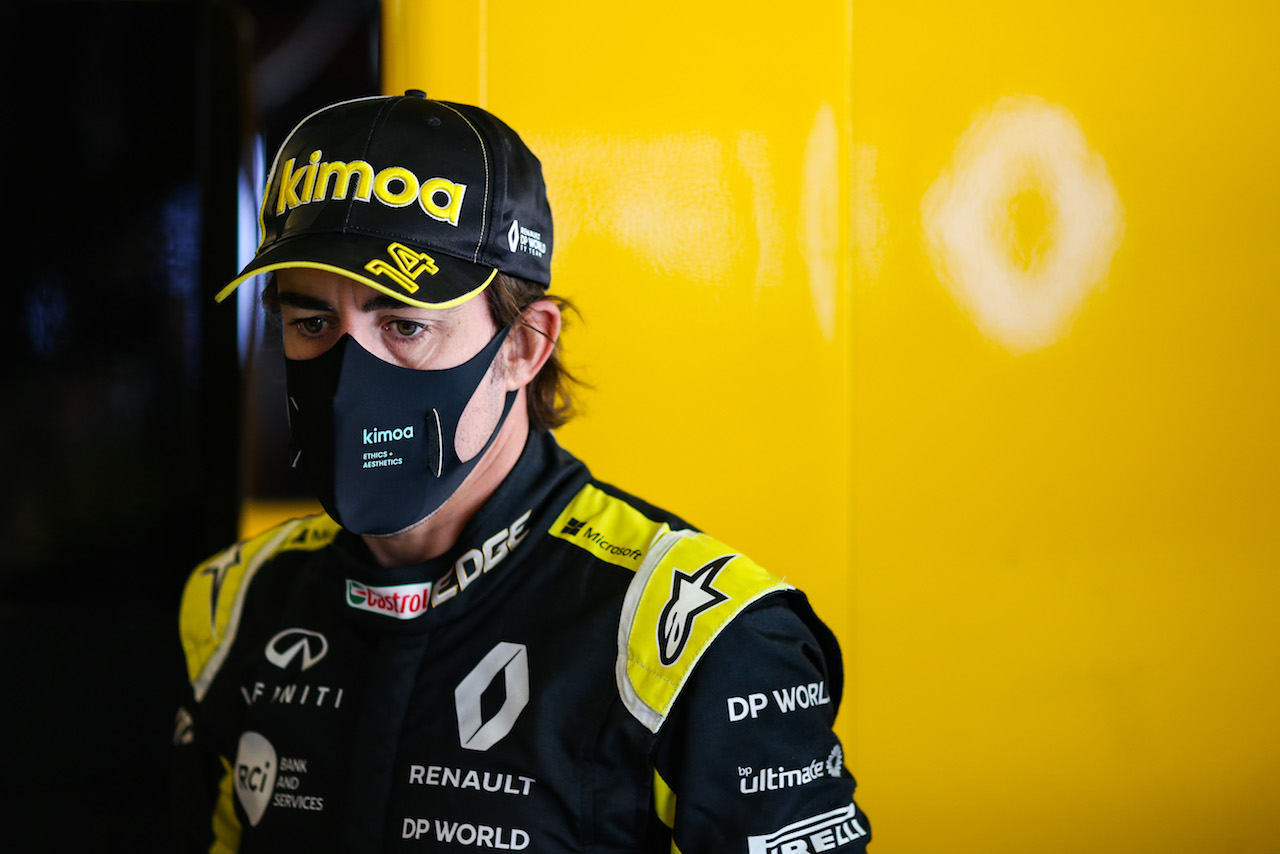 YOUNG DRIVER TEST ABU DHABI, Fernando Alonso (ESP) Renault F1 Team.
15.12.2020. Formula 1 Testing, Yas Marina Circuit, Abu Dhabi, Tuesday.
- www.xpbimages.com, EMail: requests@xpbimages.com © Copyright: Charniaux / XPB Images