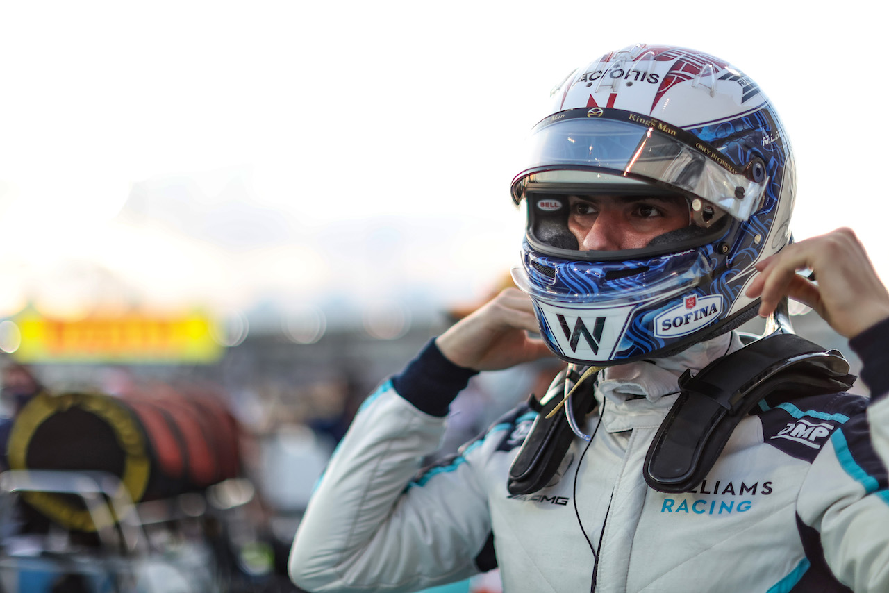 GP ABU DHABI, Nicholas Latifi (CDN), Williams Racing 
12.12.2021. Formula 1 World Championship, Rd 22, Abu Dhabi Grand Prix, Yas Marina Circuit, Abu Dhabi, Gara Day.
- www.xpbimages.com, EMail: requests@xpbimages.com © Copyright: Charniaux / XPB Images