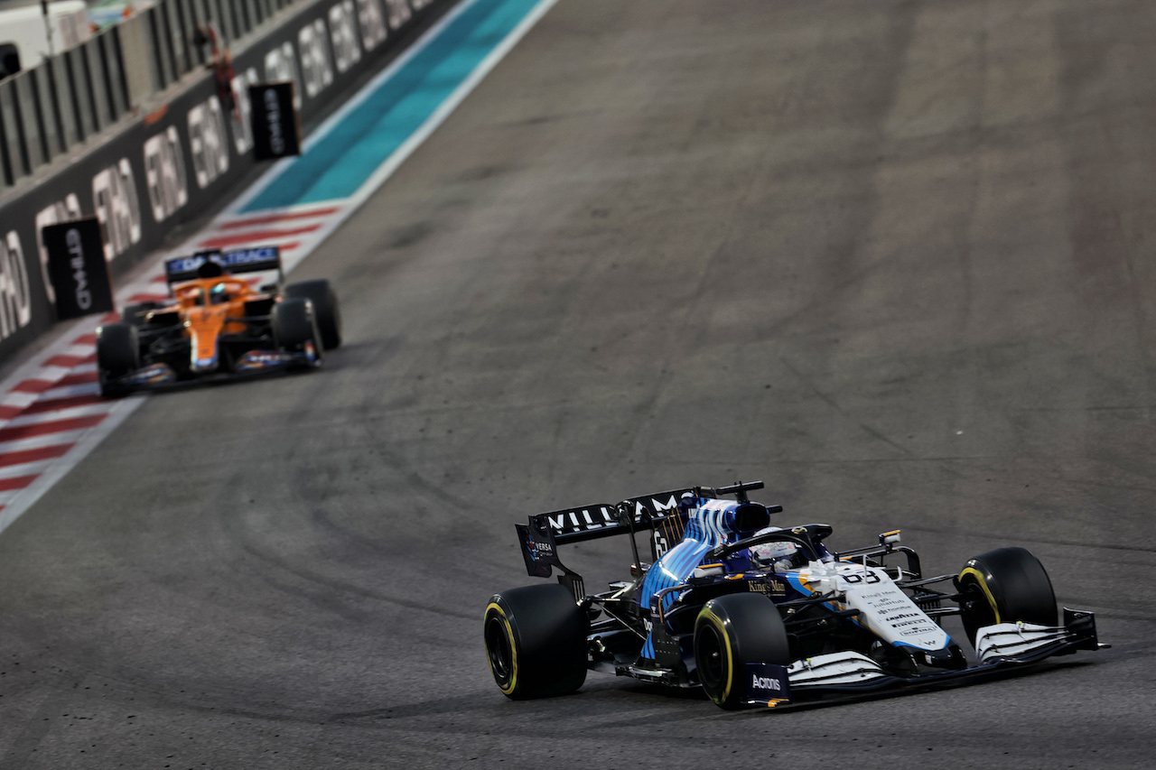 GP ABU DHABI, George Russell (GBR) Williams Racing FW43B.
12.12.2021. Formula 1 World Championship, Rd 22, Abu Dhabi Grand Prix, Yas Marina Circuit, Abu Dhabi, Gara Day.
- www.xpbimages.com, EMail: requests@xpbimages.com © Copyright: Batchelor / XPB Images