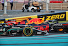 GP ABU DHABI, Lewis Hamilton (GBR) Mercedes AMG F1 W12 e Max Verstappen (NLD) Red Bull Racing RB16B battle for the lead at the partenza of the race.
12.12.2021. Formula 1 World Championship, Rd 22, Abu Dhabi Grand Prix, Yas Marina Circuit, Abu Dhabi, Gara Day.
- www.xpbimages.com, EMail: requests@xpbimages.com © Copyright: XPB Images