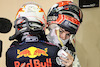 GP ABU DHABI, Max Verstappen (NLD), Red Bull Racing e Pierre Gasly (FRA), AlphaTauri F1 
12.12.2021. Formula 1 World Championship, Rd 22, Abu Dhabi Grand Prix, Yas Marina Circuit, Abu Dhabi, Gara Day.
- www.xpbimages.com, EMail: requests@xpbimages.com ¬© Copyright: Charniaux / XPB Images