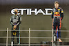 GP ABU DHABI, Lewis Hamilton (GBR), Mercedes AMG F1  e Max Verstappen (NLD), Red Bull Racing 
12.12.2021. Formula 1 World Championship, Rd 22, Abu Dhabi Grand Prix, Yas Marina Circuit, Abu Dhabi, Gara Day.
- www.xpbimages.com, EMail: requests@xpbimages.com ¬© Copyright: Charniaux / XPB Images