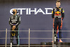 GP ABU DHABI, Lewis Hamilton (GBR), Mercedes AMG F1  e Max Verstappen (NLD), Red Bull Racing 
12.12.2021. Formula 1 World Championship, Rd 22, Abu Dhabi Grand Prix, Yas Marina Circuit, Abu Dhabi, Gara Day.
- www.xpbimages.com, EMail: requests@xpbimages.com © Copyright: Charniaux / XPB Images