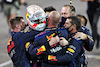 GP ABU DHABI, Gara winner e World Champion Max Verstappen (NLD) Red Bull Racing celebrates in parc ferme.
12.12.2021. Formula 1 World Championship, Rd 22, Abu Dhabi Grand Prix, Yas Marina Circuit, Abu Dhabi, Gara Day.
- www.xpbimages.com, EMail: requests@xpbimages.com © Copyright: Moy / XPB Images