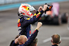 GP ABU DHABI, Gara winner e World Champion Max Verstappen (NLD) Red Bull Racing celebrates in parc ferme.
12.12.2021. Formula 1 World Championship, Rd 22, Abu Dhabi Grand Prix, Yas Marina Circuit, Abu Dhabi, Gara Day.
- www.xpbimages.com, EMail: requests@xpbimages.com © Copyright: Moy / XPB Images