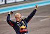 GP ABU DHABI, Red Bull Racing celebrates Max Verstappen (NLD) Red Bull Racing RB16B winning the race e the World Championship.
12.12.2021. Formula 1 World Championship, Rd 22, Abu Dhabi Grand Prix, Yas Marina Circuit, Abu Dhabi, Gara Day.
- www.xpbimages.com, EMail: requests@xpbimages.com © Copyright: Moy / XPB Images