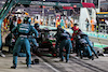 GP ABU DHABI, Lance Stroll (CDN) Aston Martin F1 Team AMR21 makes a pit stop.
12.12.2021. Formula 1 World Championship, Rd 22, Abu Dhabi Grand Prix, Yas Marina Circuit, Abu Dhabi, Gara Day.
- www.xpbimages.com, EMail: requests@xpbimages.com © Copyright: Moy / XPB Images