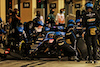 GP ABU DHABI, Fernando Alonso (ESP) Alpine F1 Team A521 makes a pit stop.
12.12.2021. Formula 1 World Championship, Rd 22, Abu Dhabi Grand Prix, Yas Marina Circuit, Abu Dhabi, Gara Day.
- www.xpbimages.com, EMail: requests@xpbimages.com © Copyright: Bearne / XPB Images