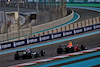 GP ABU DHABI, Lewis Hamilton (GBR) Mercedes AMG F1 W12 e Sergio Perez (MEX) Red Bull Racing RB16B battle for the lead of the race.
12.12.2021. Formula 1 World Championship, Rd 22, Abu Dhabi Grand Prix, Yas Marina Circuit, Abu Dhabi, Gara Day.
- www.xpbimages.com, EMail: requests@xpbimages.com © Copyright: Batchelor / XPB Images