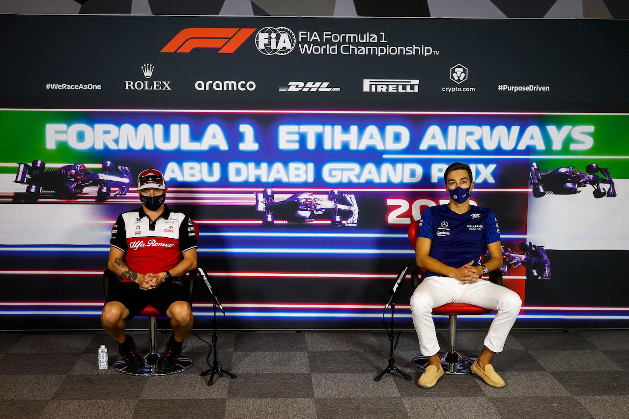 GP ABU DHABI, (L to R): Kimi Raikkonen (FIN) Alfa Romeo Racing e George Russell (GBR) Williams Racing in the FIA Press Conference.
09.12.2021. Formula 1 World Championship, Rd 22, Abu Dhabi Grand Prix, Yas Marina Circuit, Abu Dhabi, Preparation Day.
- www.xpbimages.com, EMail: requests@xpbimages.com © Copyright: FIA Pool Image for Editorial Use Only