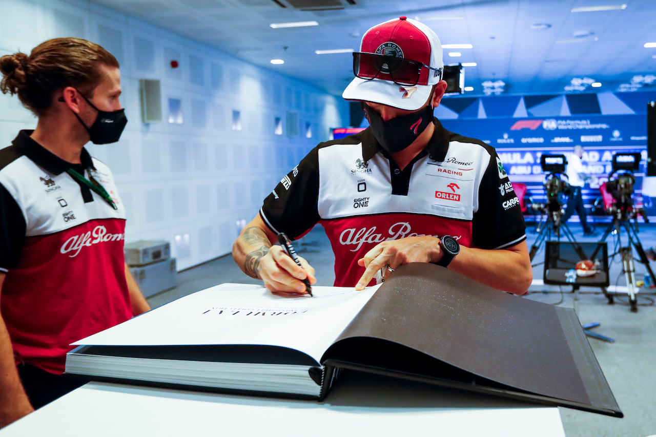 GP ABU DHABI, Antonio Giovinazzi (ITA) Alfa Romeo Racing in the FIA Press Conference.
09.12.2021. Formula 1 World Championship, Rd 22, Abu Dhabi Grand Prix, Yas Marina Circuit, Abu Dhabi, Preparation Day.
- www.xpbimages.com, EMail: requests@xpbimages.com © Copyright: FIA Pool Image for Editorial Use Only