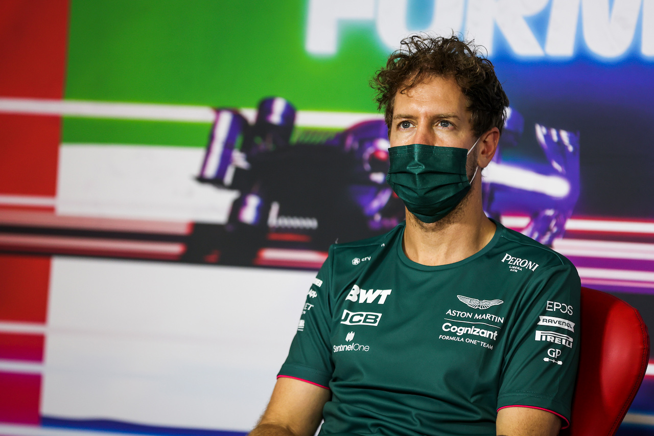 GP ABU DHABI, Sebastian Vettel (GER) Aston Martin F1 Team in the FIA Press Conference.
09.12.2021. Formula 1 World Championship, Rd 22, Abu Dhabi Grand Prix, Yas Marina Circuit, Abu Dhabi, Preparation Day.
- www.xpbimages.com, EMail: requests@xpbimages.com © Copyright: FIA Pool Image for Editorial Use Only