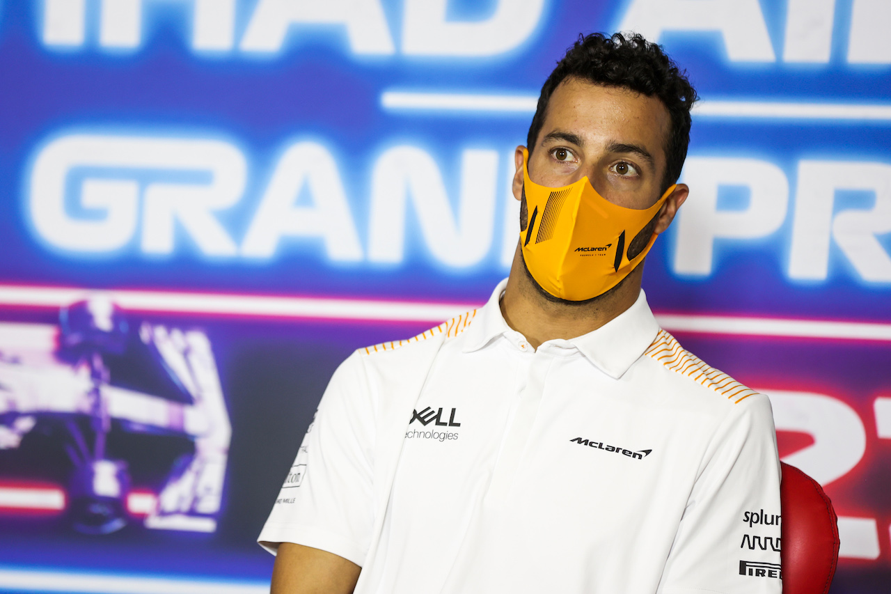 GP ABU DHABI, Daniel Ricciardo (AUS) McLaren in the FIA Press Conference.
09.12.2021. Formula 1 World Championship, Rd 22, Abu Dhabi Grand Prix, Yas Marina Circuit, Abu Dhabi, Preparation Day.
- www.xpbimages.com, EMail: requests@xpbimages.com © Copyright: FIA Pool Image for Editorial Use Only