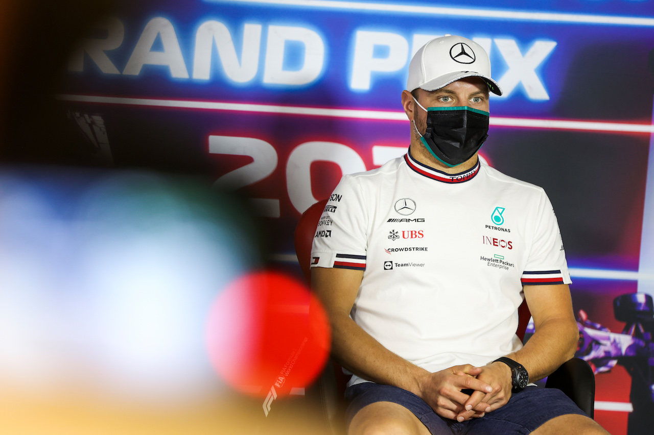 GP ABU DHABI, Valtteri Bottas (FIN) Mercedes AMG F1 in the FIA Press Conference.
09.12.2021. Formula 1 World Championship, Rd 22, Abu Dhabi Grand Prix, Yas Marina Circuit, Abu Dhabi, Preparation Day.
- www.xpbimages.com, EMail: requests@xpbimages.com © Copyright: FIA Pool Image for Editorial Use Only