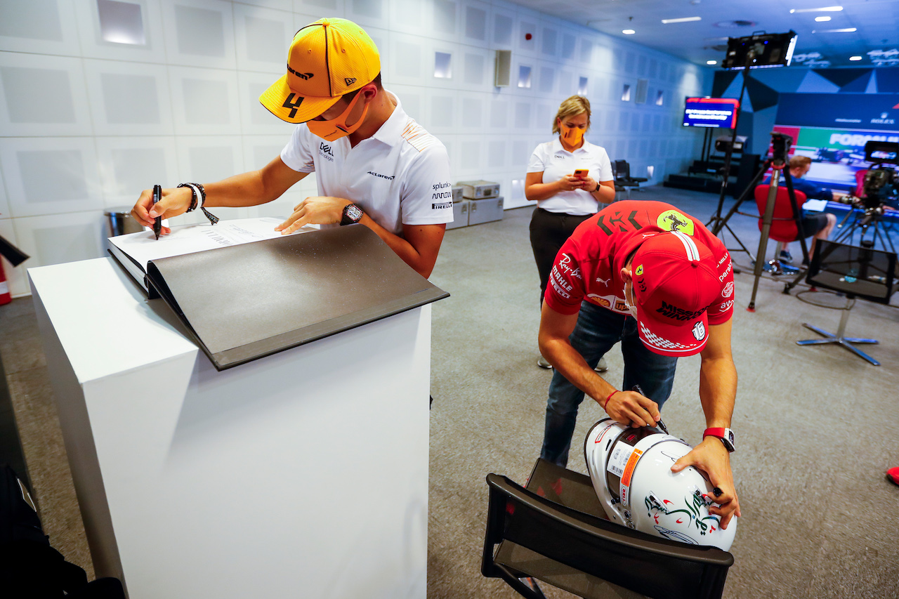 GP ABU DHABI, Charles Leclerc (MON) Ferrari in the FIA Press Conference.
09.12.2021. Formula 1 World Championship, Rd 22, Abu Dhabi Grand Prix, Yas Marina Circuit, Abu Dhabi, Preparation Day.
- www.xpbimages.com, EMail: requests@xpbimages.com © Copyright: FIA Pool Image for Editorial Use Only