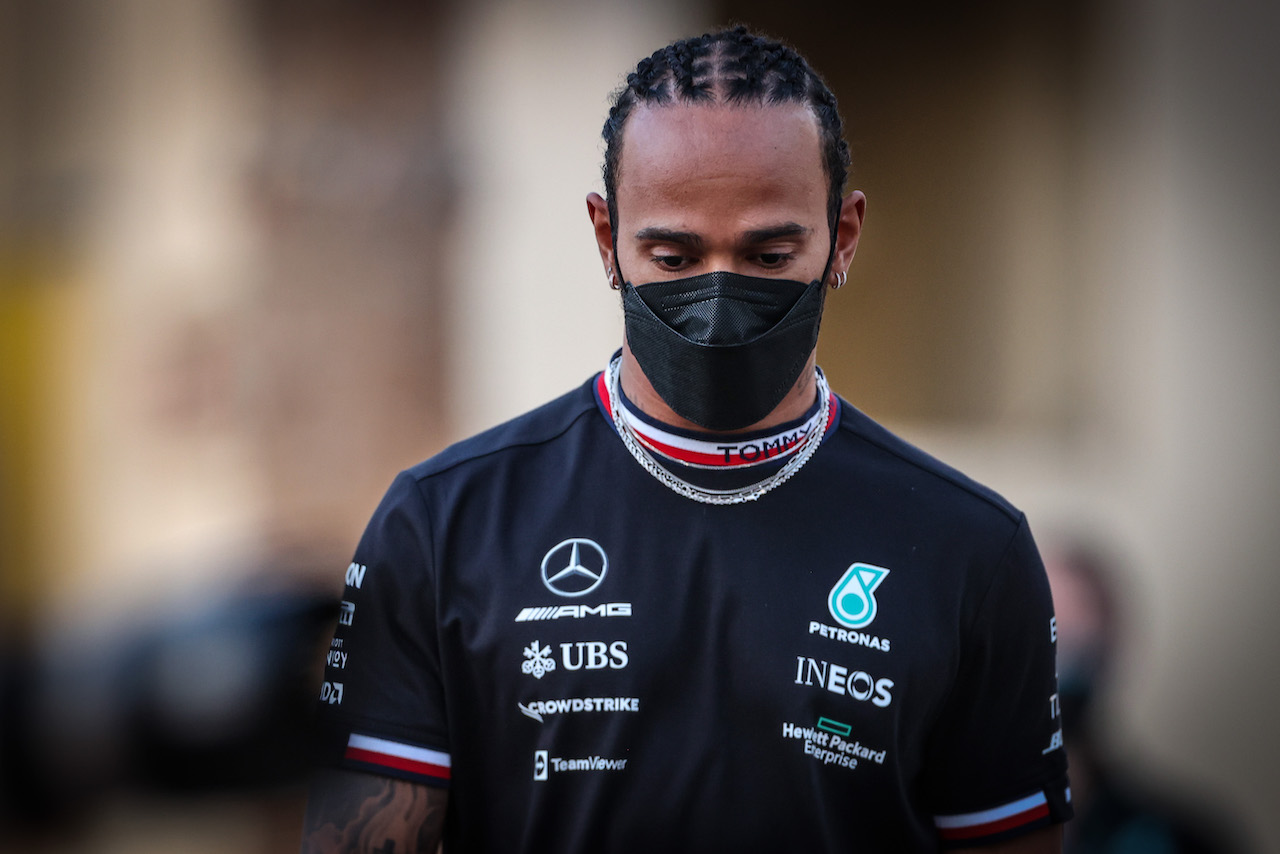 GP ABU DHABI, Lewis Hamilton (GBR), Mercedes AMG F1  
09.12.2021. Formula 1 World Championship, Rd 22, Abu Dhabi Grand Prix, Yas Marina Circuit, Abu Dhabi, Preparation Day.
- www.xpbimages.com, EMail: requests@xpbimages.com © Copyright: Charniaux / XPB Images