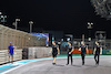 GP ABU DHABI, Fernando Alonso (ESP) Alpine F1 Team walks the circuit with the team.
09.12.2021. Formula 1 World Championship, Rd 22, Abu Dhabi Grand Prix, Yas Marina Circuit, Abu Dhabi, Preparation Day.
- www.xpbimages.com, EMail: requests@xpbimages.com © Copyright: Moy / XPB Images