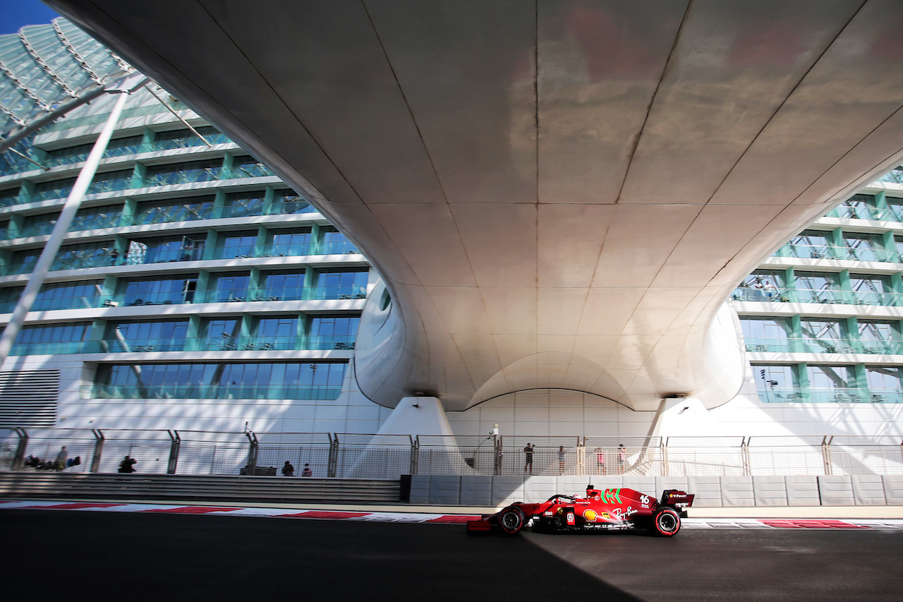 GP ABU DHABI, Charles Leclerc (MON) Ferrari SF-21.
10.12.2021. Formula 1 World Championship, Rd 22, Abu Dhabi Grand Prix, Yas Marina Circuit, Abu Dhabi, Practice Day.
- www.xpbimages.com, EMail: requests@xpbimages.com © Copyright: XPB Images