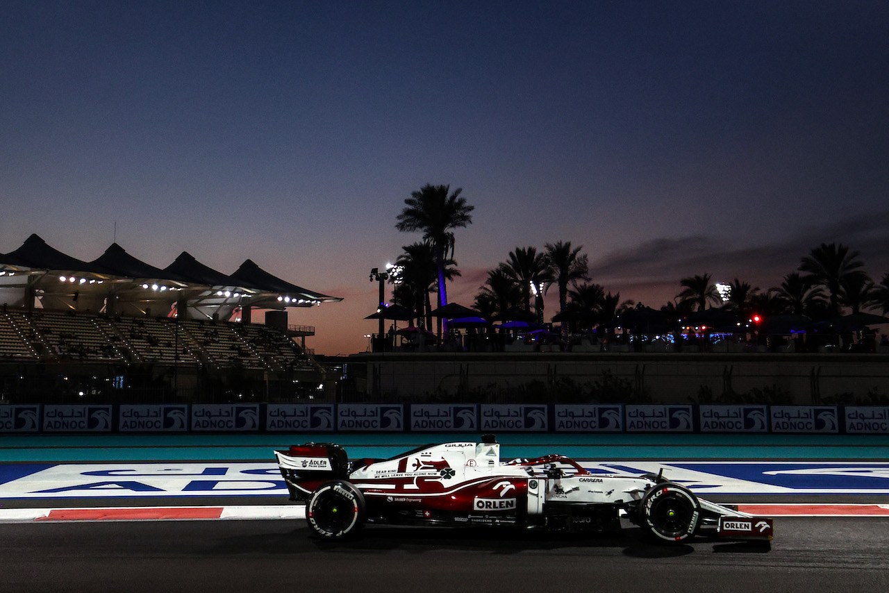 GP ABU DHABI, Kimi Raikkonen (FIN), Alfa Romeo Racing 
10.12.2021. Formula 1 World Championship, Rd 22, Abu Dhabi Grand Prix, Yas Marina Circuit, Abu Dhabi, Practice Day.
- www.xpbimages.com, EMail: requests@xpbimages.com © Copyright: Charniaux / XPB Images