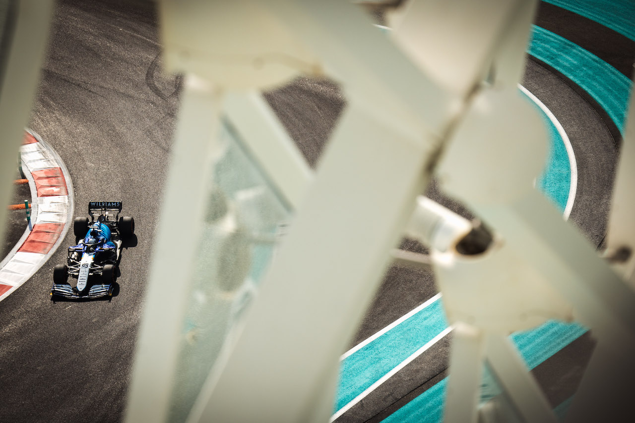 GP ABU DHABI, Jack Aitken (GBR) / (KOR) Williams Racing FW43B.
10.12.2021. Formula 1 World Championship, Rd 22, Abu Dhabi Grand Prix, Yas Marina Circuit, Abu Dhabi, Practice Day.
- www.xpbimages.com, EMail: requests@xpbimages.com © Copyright: Bearne / XPB Images