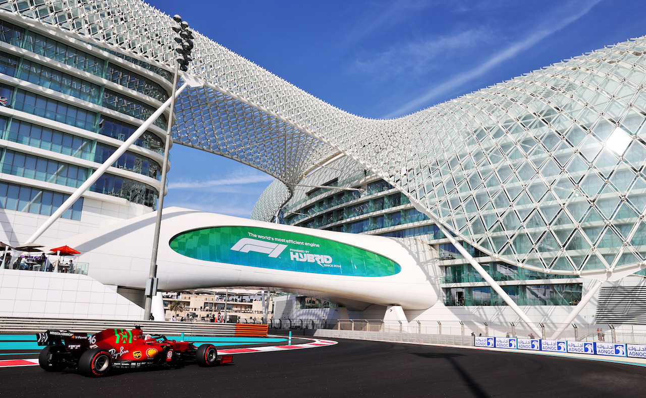 GP ABU DHABI, Charles Leclerc (MON) Ferrari SF-21.
10.12.2021. Formula 1 World Championship, Rd 22, Abu Dhabi Grand Prix, Yas Marina Circuit, Abu Dhabi, Practice Day.
- www.xpbimages.com, EMail: requests@xpbimages.com © Copyright: Moy / XPB Images