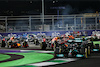 GP ARABIA SAUDITA, Max Verstappen (NLD) Red Bull Racing RB16B follows Lewis Hamilton (GBR) Mercedes AMG F1 W12 e Valtteri Bottas (FIN) Mercedes AMG F1 W12 at the partenza of the race.
05.12.2021. Formula 1 World Championship, Rd 21, Saudi Arabian Grand Prix, Jeddah, Saudi Arabia, Gara Day.
- www.xpbimages.com, EMail: requests@xpbimages.com © Copyright: Bearne / XPB Images