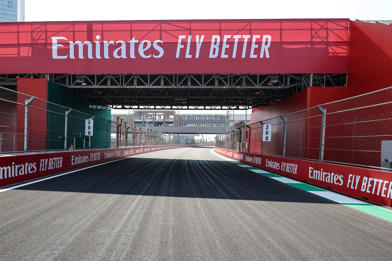 GP ARABIA SAUDITA, Track Atmosphere 
02.12.2021. Formula 1 World Championship, Rd 21, Saudi Arabian Grand Prix, Jeddah, Saudi Arabia, Preparation Day.
- www.xpbimages.com, EMail: requests@xpbimages.com ¬© Copyright: Charniaux / XPB Images