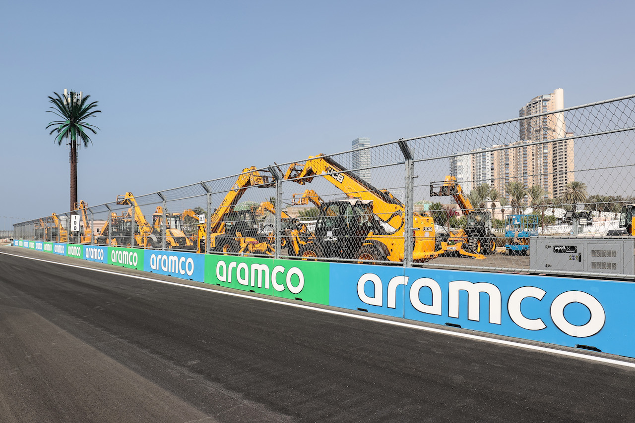 GP ARABIA SAUDITA, Track Atmosphere 
02.12.2021. Formula 1 World Championship, Rd 21, Saudi Arabian Grand Prix, Jeddah, Saudi Arabia, Preparation Day.
- www.xpbimages.com, EMail: requests@xpbimages.com ¬© Copyright: Charniaux / XPB Images