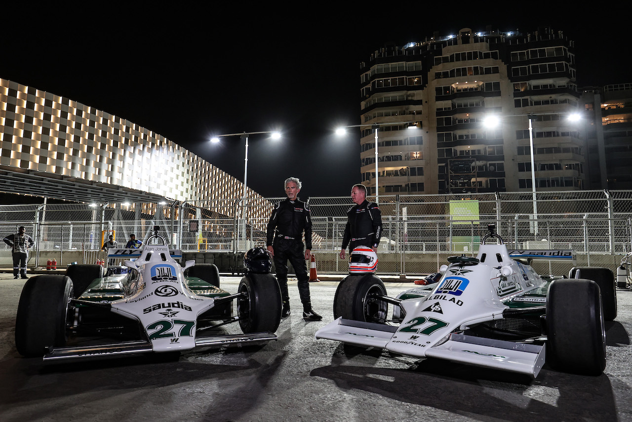 GP ARABIA SAUDITA, Damon Hill (GBR) e Martin Brundle drive the Williams FW07
02.12.2021. Formula 1 World Championship, Rd 21, Saudi Arabian Grand Prix, Jeddah, Saudi Arabia, Preparation Day.
- www.xpbimages.com, EMail: requests@xpbimages.com © Copyright: Charniaux / XPB Images