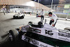 GP ARABIA SAUDITA, Damon Hill (GBR) e Martin Brundle drive the Williams FW07
02.12.2021. Formula 1 World Championship, Rd 21, Saudi Arabian Grand Prix, Jeddah, Saudi Arabia, Preparation Day.
- www.xpbimages.com, EMail: requests@xpbimages.com ¬© Copyright: Charniaux / XPB Images