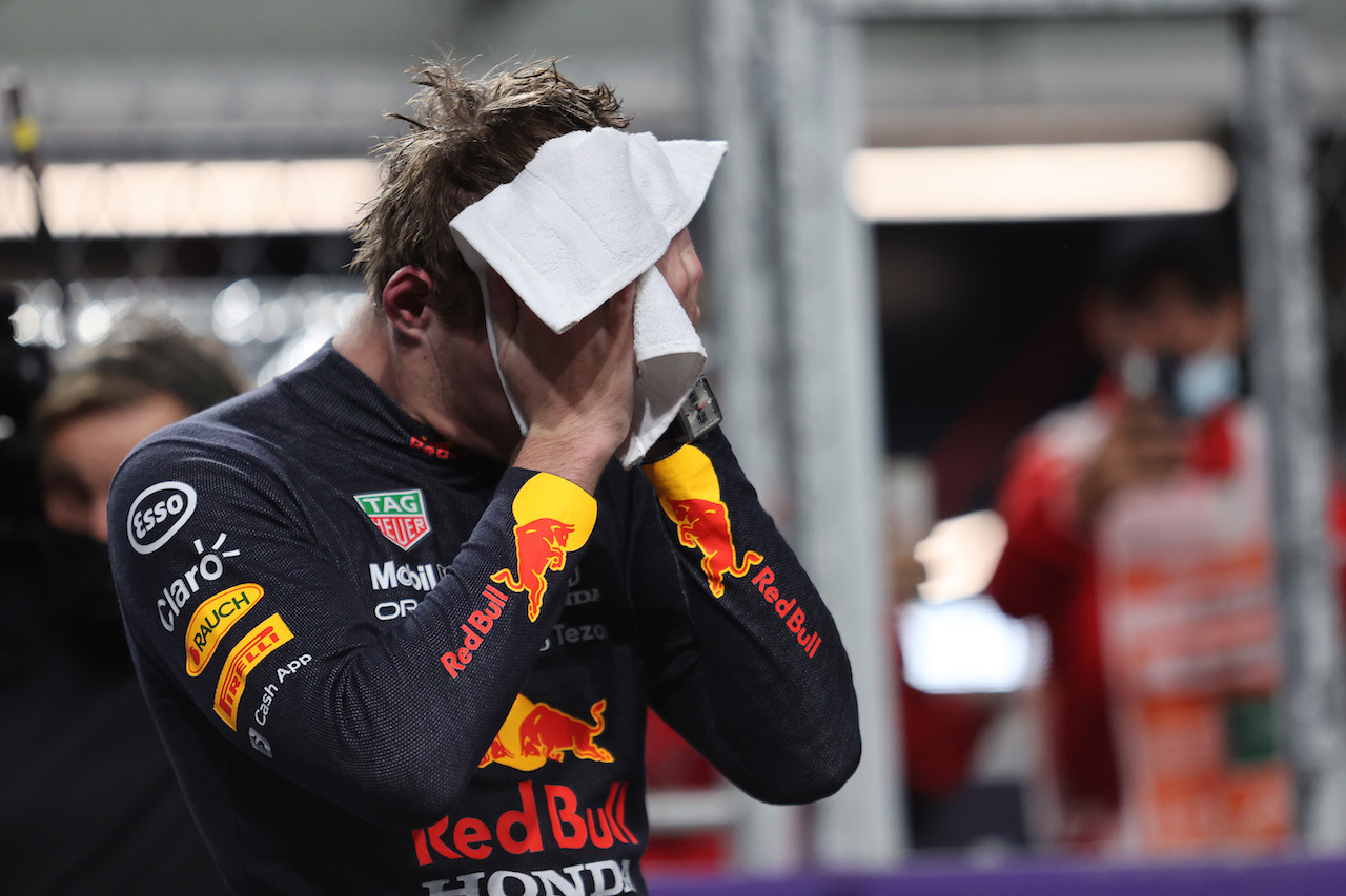 GP ARABIA SAUDITA, Max Verstappen (NLD) Red Bull Racing RB16B.
04.12.2021. Formula 1 World Championship, Rd 21, Saudi Arabian Grand Prix, Jeddah, Saudi Arabia, Qualifiche Day.
- www.xpbimages.com, EMail: requests@xpbimages.com ¬© Copyright: Charniaux / XPB Images