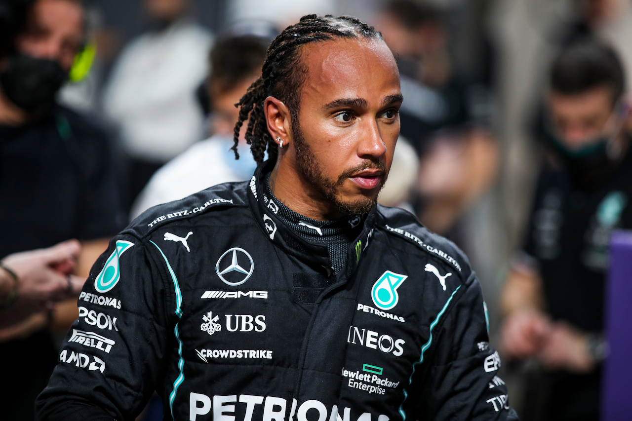 GP ARABIA SAUDITA, Pole sitter Lewis Hamilton (GBR) Mercedes AMG F1 in qualifying parc ferme.
04.12.2021. Formula 1 World Championship, Rd 21, Saudi Arabian Grand Prix, Jeddah, Saudi Arabia, Qualifiche Day.
- www.xpbimages.com, EMail: requests@xpbimages.com © Copyright: FIA Pool Image for Editorial Use Only