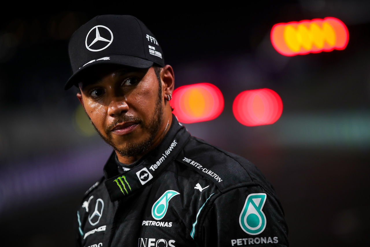GP ARABIA SAUDITA, Pole sitter Lewis Hamilton (GBR) Mercedes AMG F1 in qualifying parc ferme.
04.12.2021. Formula 1 World Championship, Rd 21, Saudi Arabian Grand Prix, Jeddah, Saudi Arabia, Qualifiche Day.
- www.xpbimages.com, EMail: requests@xpbimages.com © Copyright: FIA Pool Image for Editorial Use Only