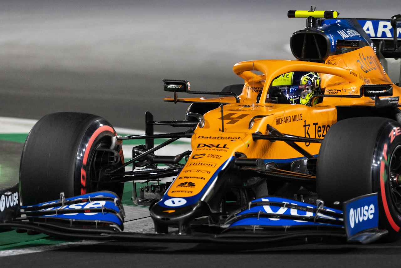 GP ARABIA SAUDITA, Lando Norris (GBR) McLaren MCL35M.
04.12.2021. Formula 1 World Championship, Rd 21, Saudi Arabian Grand Prix, Jeddah, Saudi Arabia, Qualifiche Day.
- www.xpbimages.com, EMail: requests@xpbimages.com © Copyright: Bearne / XPB Images