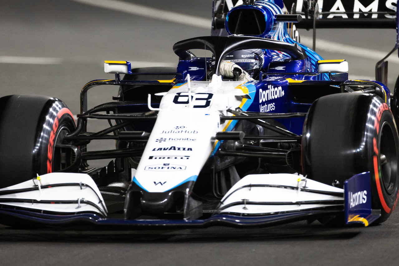 GP ARABIA SAUDITA, George Russell (GBR) Williams Racing FW43B.
04.12.2021. Formula 1 World Championship, Rd 21, Saudi Arabian Grand Prix, Jeddah, Saudi Arabia, Qualifiche Day.
- www.xpbimages.com, EMail: requests@xpbimages.com © Copyright: Bearne / XPB Images
