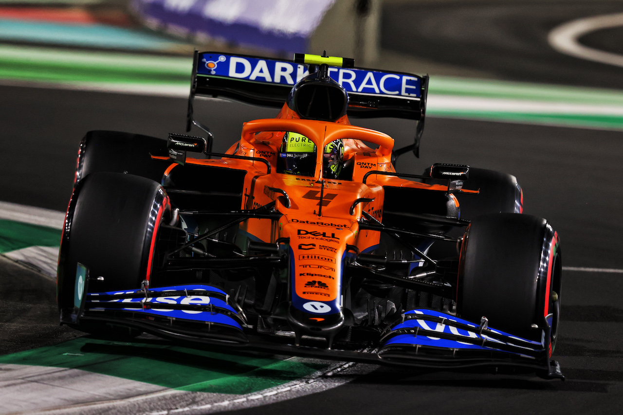 GP ARABIA SAUDITA, Lando Norris (GBR) McLaren MCL35M.
04.12.2021. Formula 1 World Championship, Rd 21, Saudi Arabian Grand Prix, Jeddah, Saudi Arabia, Qualifiche Day.
- www.xpbimages.com, EMail: requests@xpbimages.com © Copyright: Moy / XPB Images